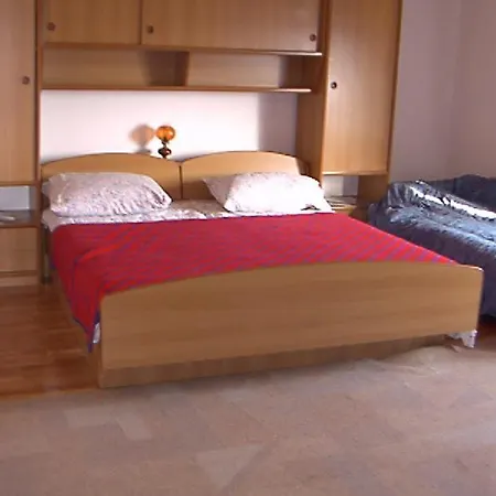 Za 4 Osobe Apartmán